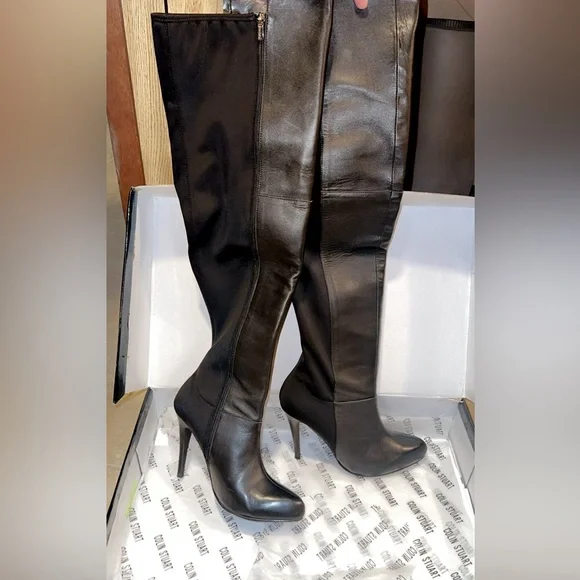 High Boots - Picture 2 of 4